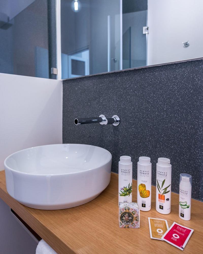 Shapes Luxury Suites Ermupoli Zewnętrze zdjęcie