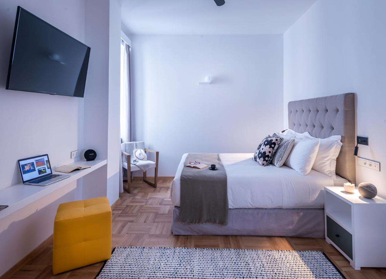 Shapes Luxury Suites Ermupoli Zewnętrze zdjęcie