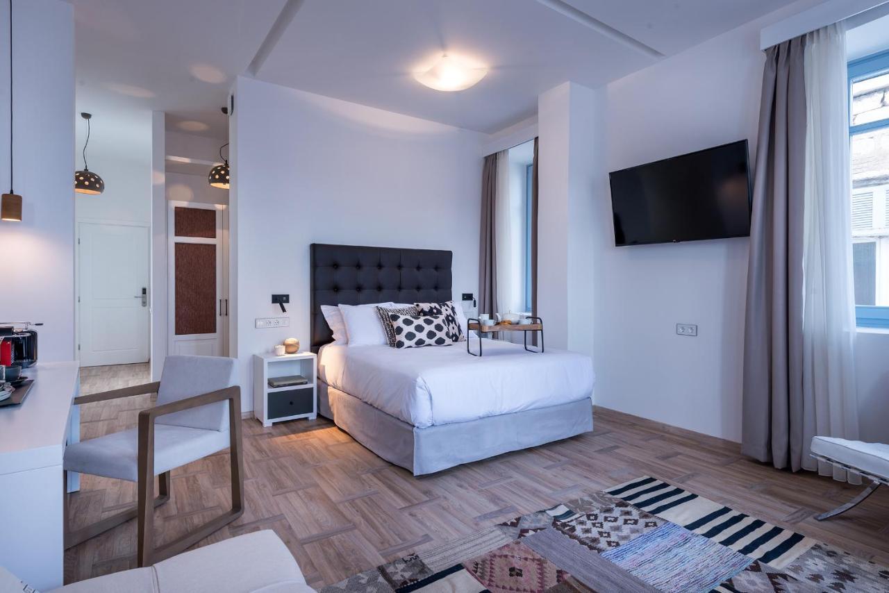 Shapes Luxury Suites Ermupoli Zewnętrze zdjęcie