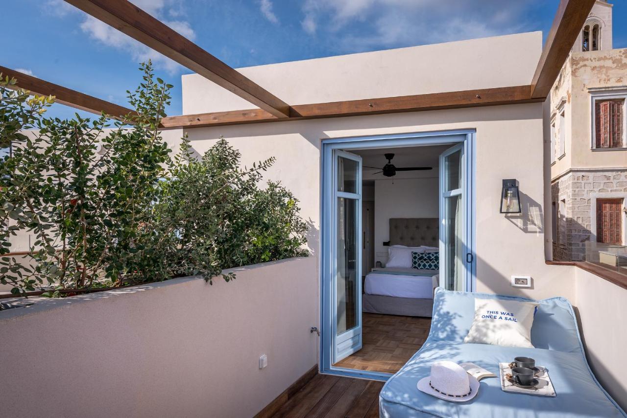 Shapes Luxury Suites Ermupoli Zewnętrze zdjęcie