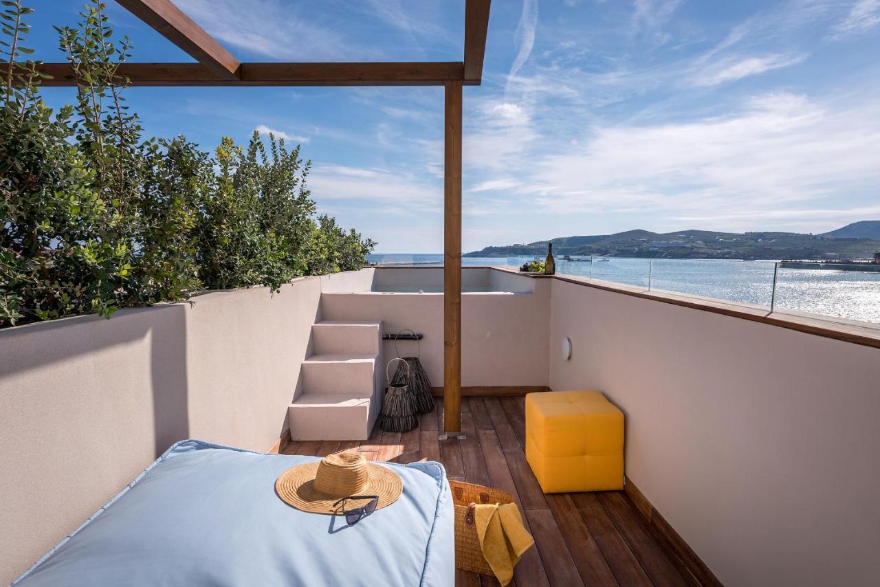 Shapes Luxury Suites Ermupoli Zewnętrze zdjęcie