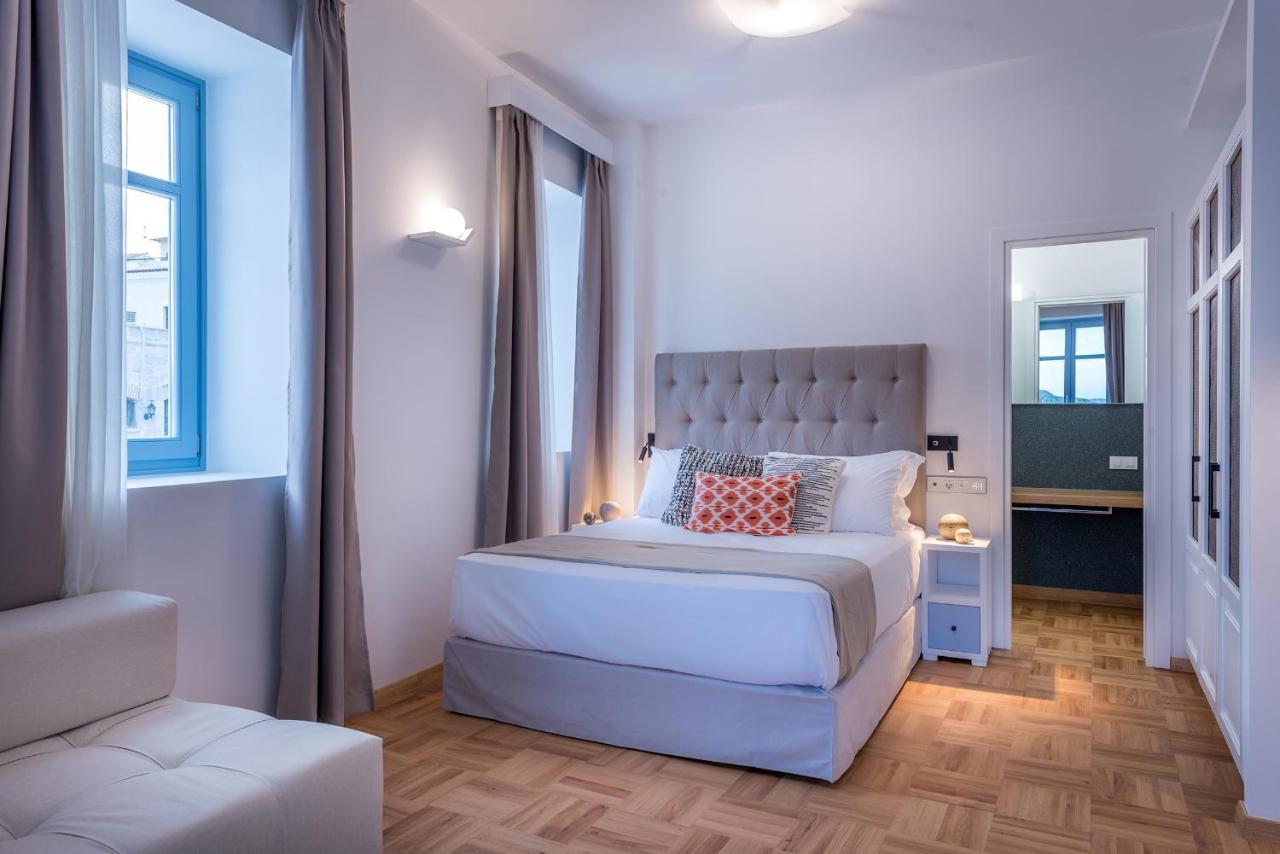 Shapes Luxury Suites Ermupoli Zewnętrze zdjęcie